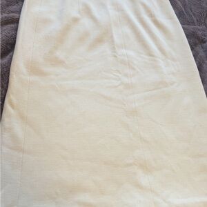 Hanro Cream skirt 100% virgin wool made in Switzerland